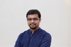 Virag Dhulia
