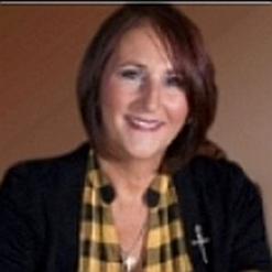 Marianne Petit